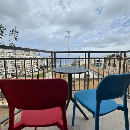 סליאמה 3 Bedrm Apt Seaview Balluta Bay מראה חיצוני תמונה